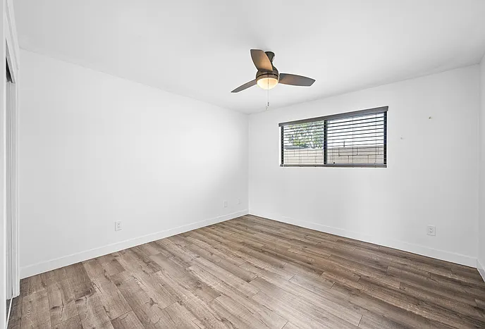 3135 E Fairmount Ave #3135 — Photo 14