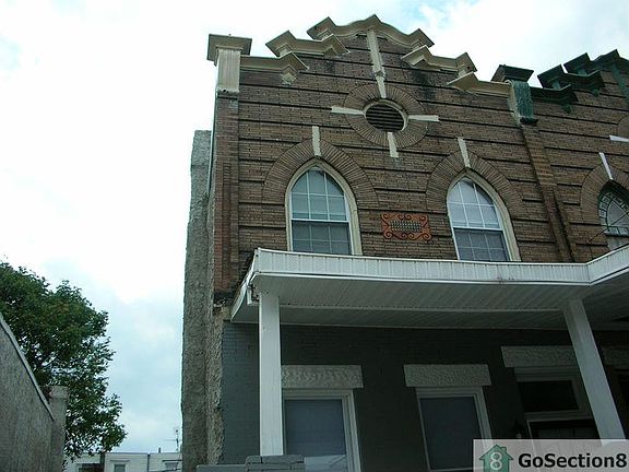 3rd image of 4446 N Uber St