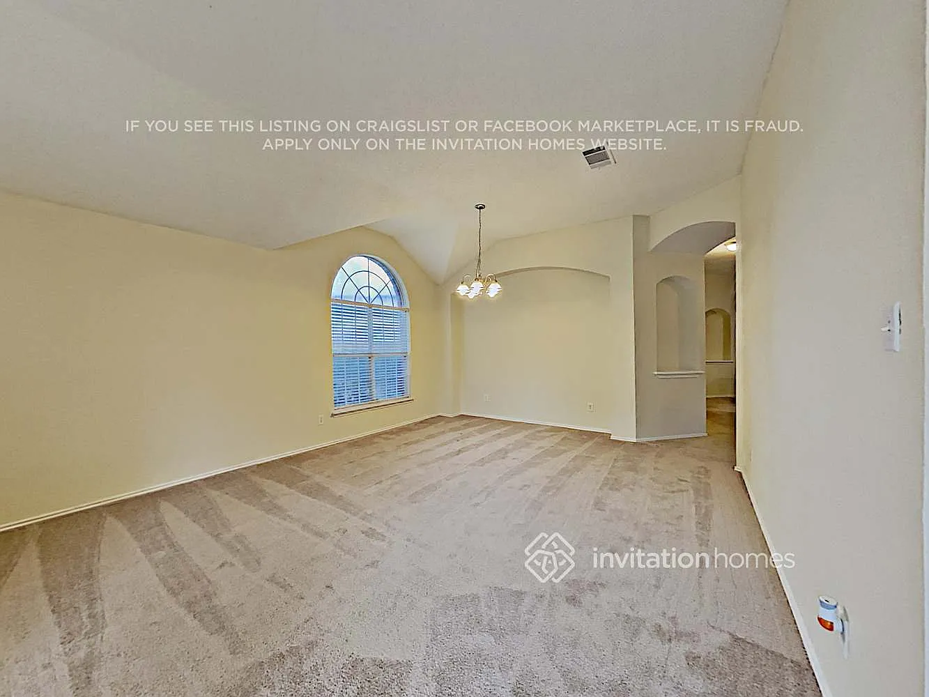 4507 Champion Hill Dr Grand Prairie, TX 75052 — Photo 4