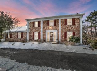 27210 Ridge Rd, Damascus, MD 20872