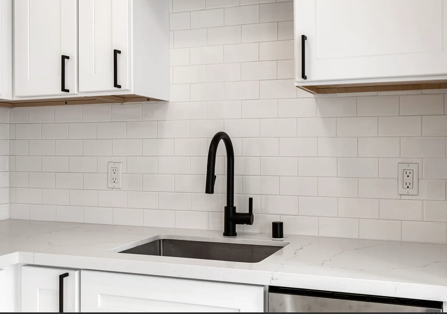 535 Taylor Street — Photo 2