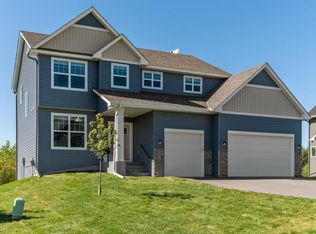 2654 Twin Ponds Path, Mayer, MN 55360