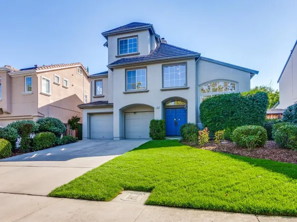 3322 Moulin Ln, San Jose, CA 95135