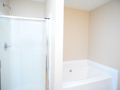 6079 Centennial Run, Atlanta, GA, 30349