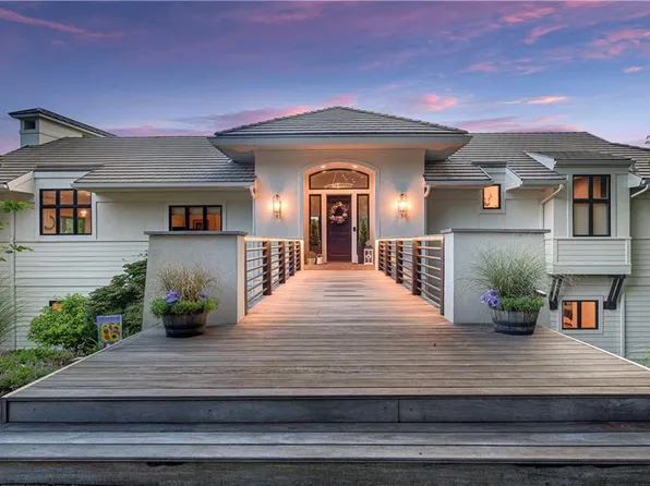 17020 S Highland Ridge Dr, Belton, MO 64012