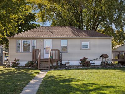 209 W 2nd St, Waconia, MN, 55387
