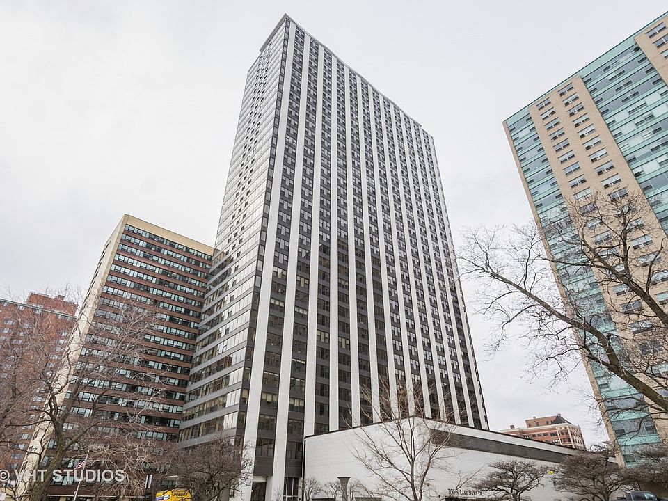1st image of 3150 N Lake Shore Dr APT 15C