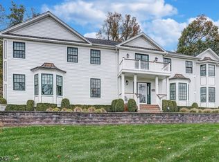 6 Valley View Rd, Chatham, NJ 07928