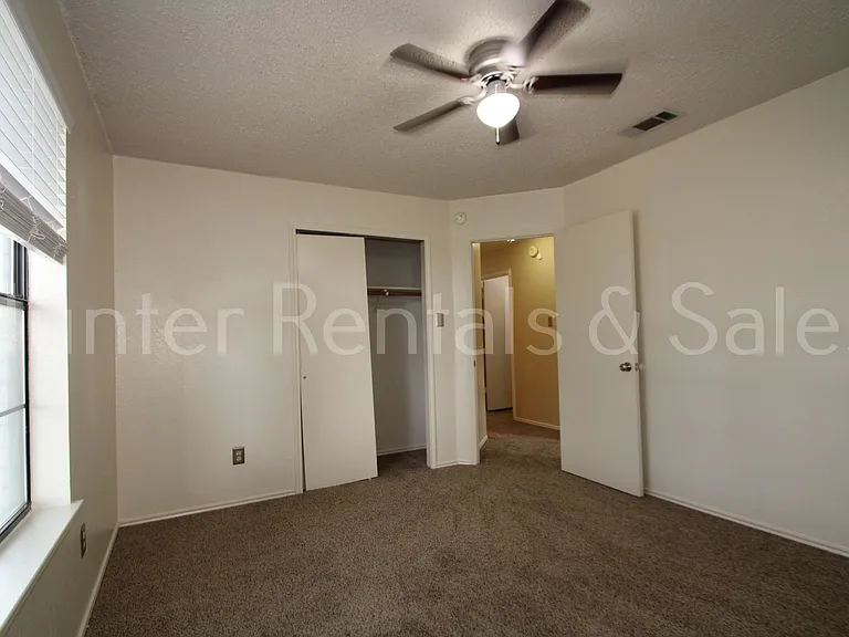 1802 Mattie Dr — Photo 16