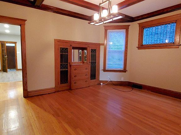 3rd image of 4449 N Spaulding Ave #1