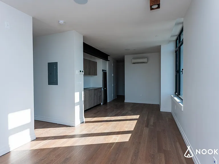 260 Knickerbocker Ave #8A — Photo 4