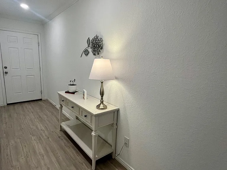 7715 Yeti Park — Photo 4