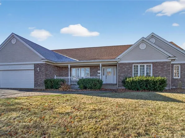 215 Olive St, Shediac, NB E4P 2K2