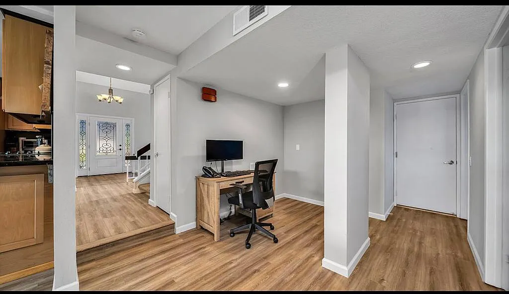 24641 Ashland Dr — Photo 4