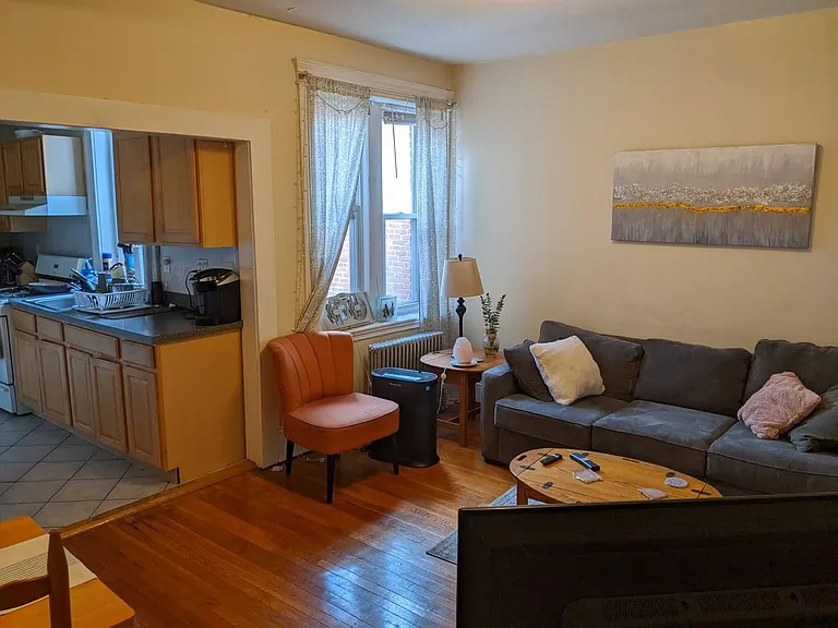 16 Fuller St #9 — Photo 4