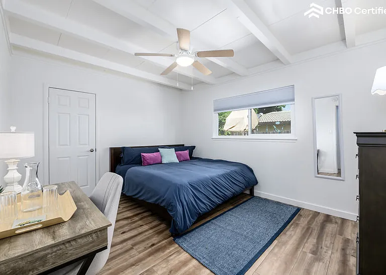 415 Baker St — Photo 14