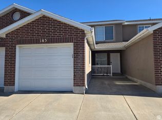 145 W 2525th Ln N, Ogden, UT 84414