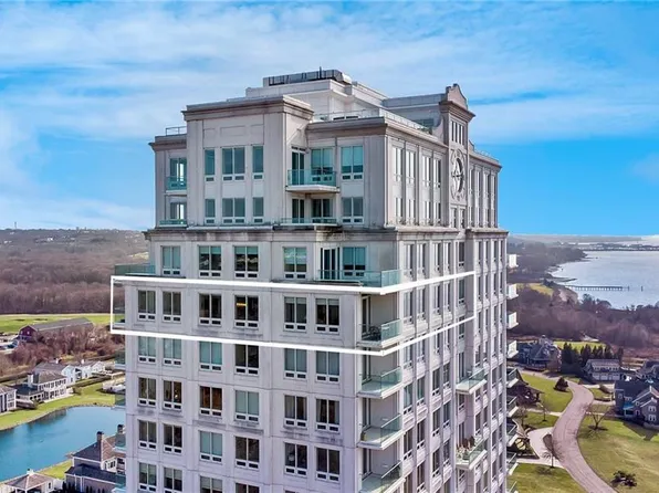 1 Tower Dr APT 1905, Portsmouth, RI 02871