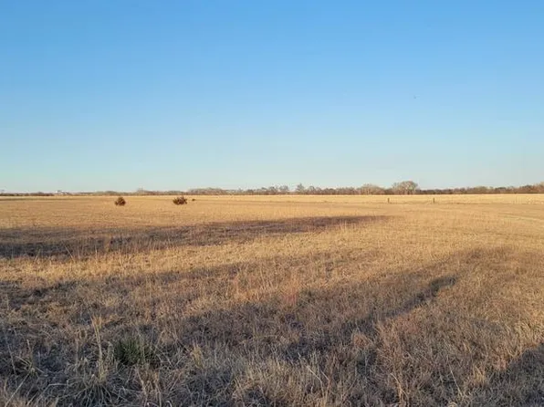 1367 1805th Rd, Kanopolis, KS 67454