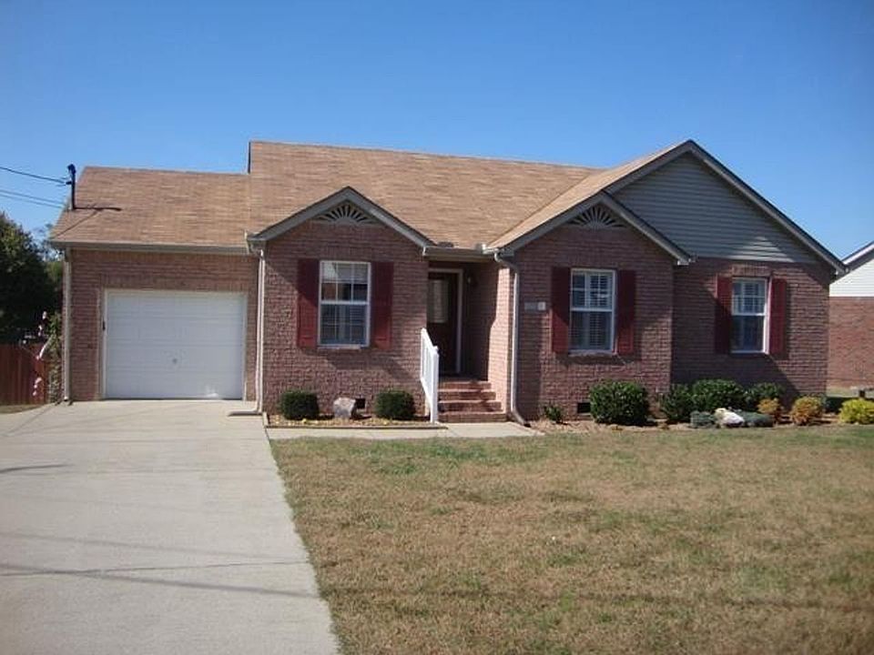 1st image of 1209 Bolton Dr