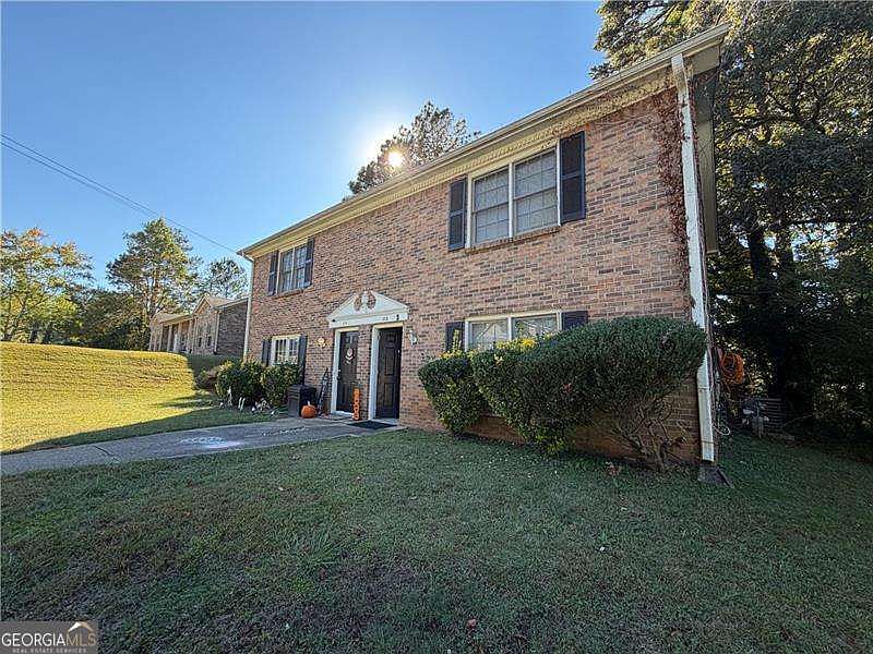 1st image of 310 Bedford Bay Ln
