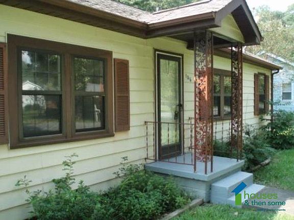 3rd image of 106 Oakland Ave