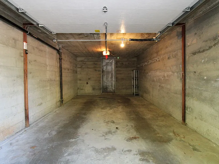 2406 NW Overton St #5 — Photo 29