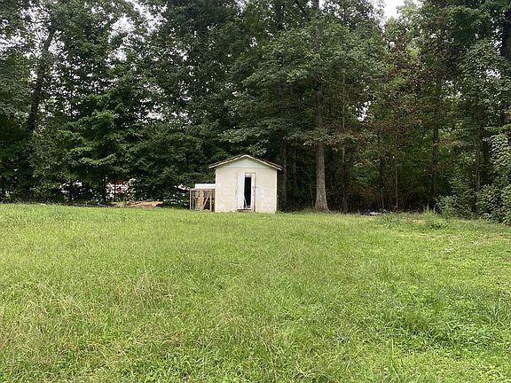 4th image of 61 53rd Ave