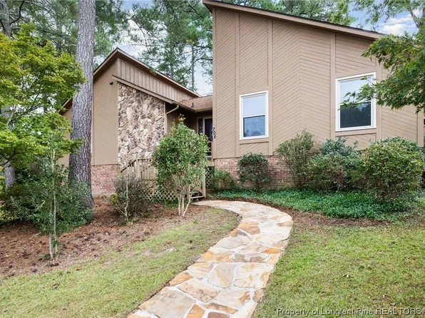 705 Brougham Rd, Fayetteville, NC 28311