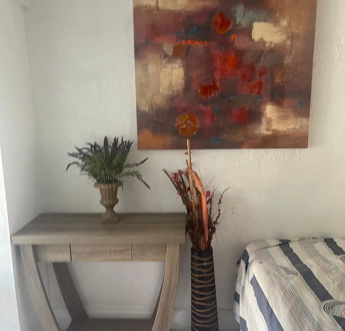 1 bed, 750 sqft, $1,200 — Photo 2