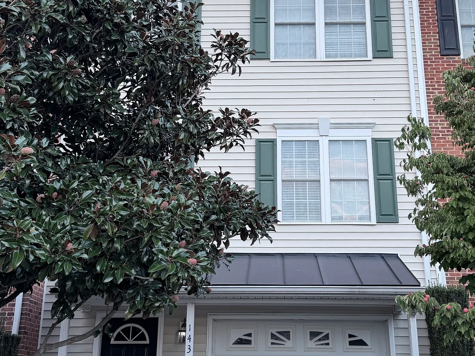 1430 Mountain Springs Ln — Photo 1