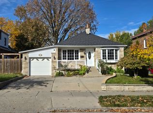 206 King St N, Toronto, ON M9N 1L7