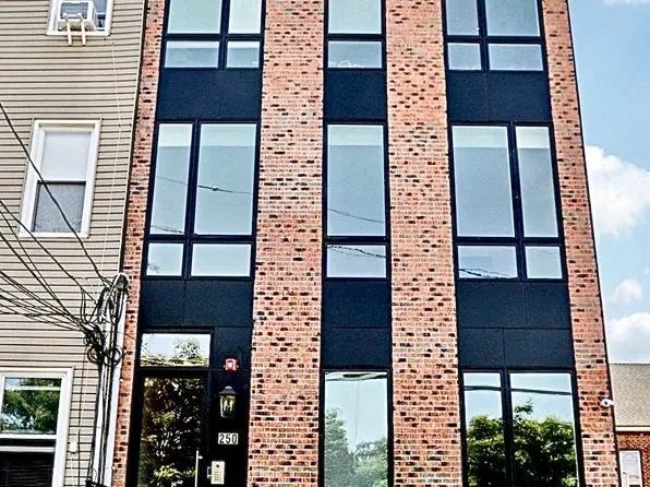 250 Van Horne St #2, Jersey City, NJ 07304