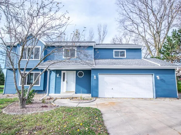 4863 South 123rd STREET, Greenfield, WI 53228