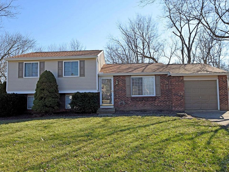 1st image of 8626 High Trail Ct