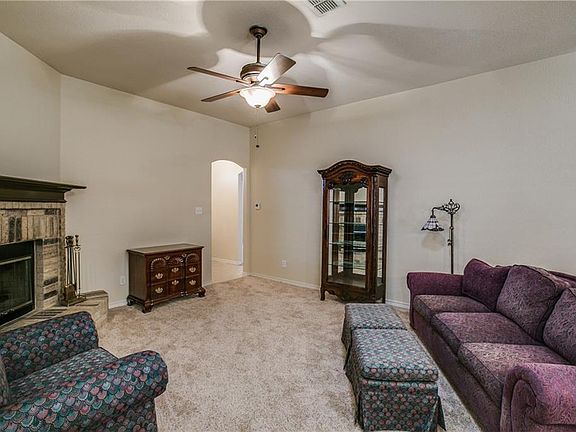 5th image of 3716 Palm Dr