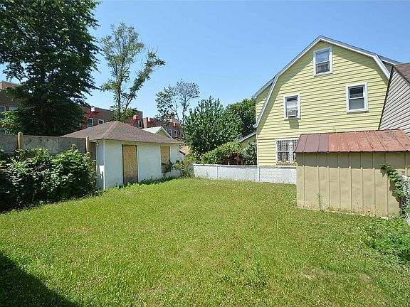 2nd image of 158-15 Goethals Ave #X