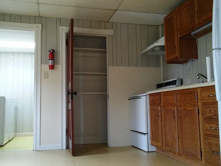 310 Ridge St — Photo 8