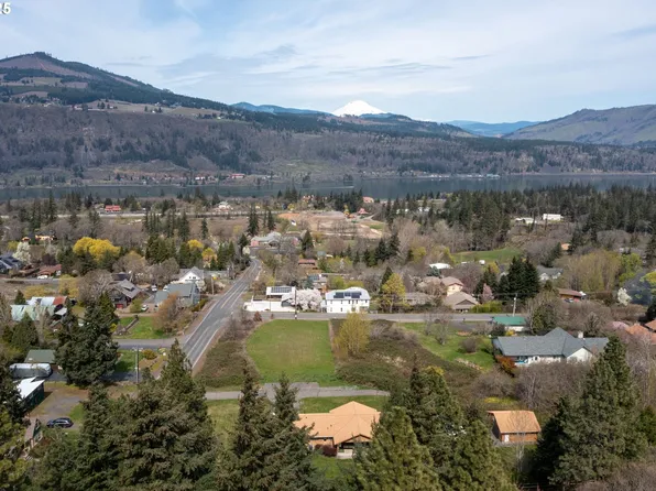 (undisclosed Address), Hood River, OR 97031