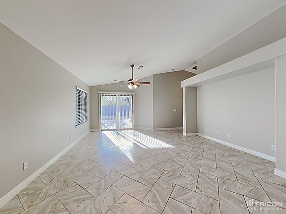 3rd image of 7522 S 44th Dr