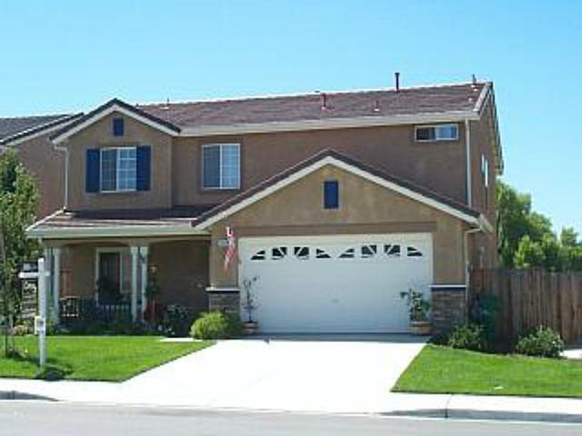1st image of 2598 Glenview Dr