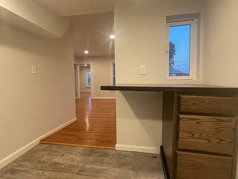 523 Baltimore St #1 — Photo 11