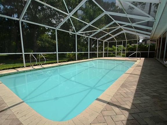 3rd image of 3087 Tarpon Woods Blvd