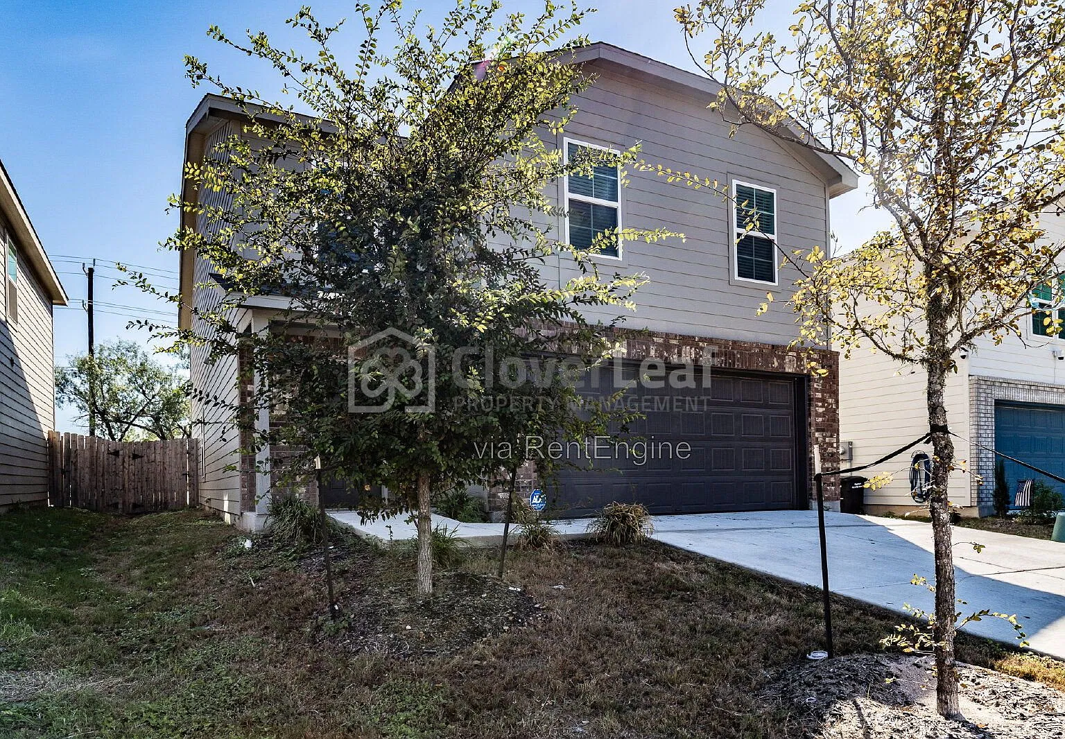 5 bed, 2.5 bath, 2407 sqft, $1,997 — Photo 2