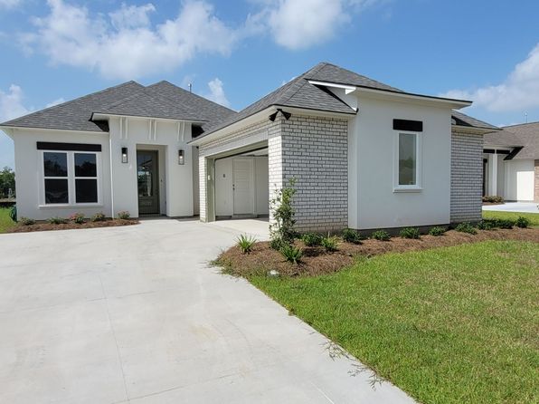 39227 Bridge Path Ln