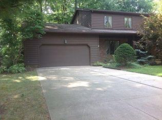 4060 & 4064 Blue Jay Trl, Stow, OH 44224