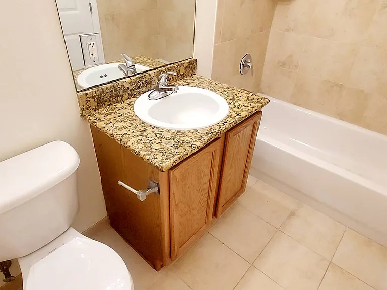 300 State St E #324 — Photo 20