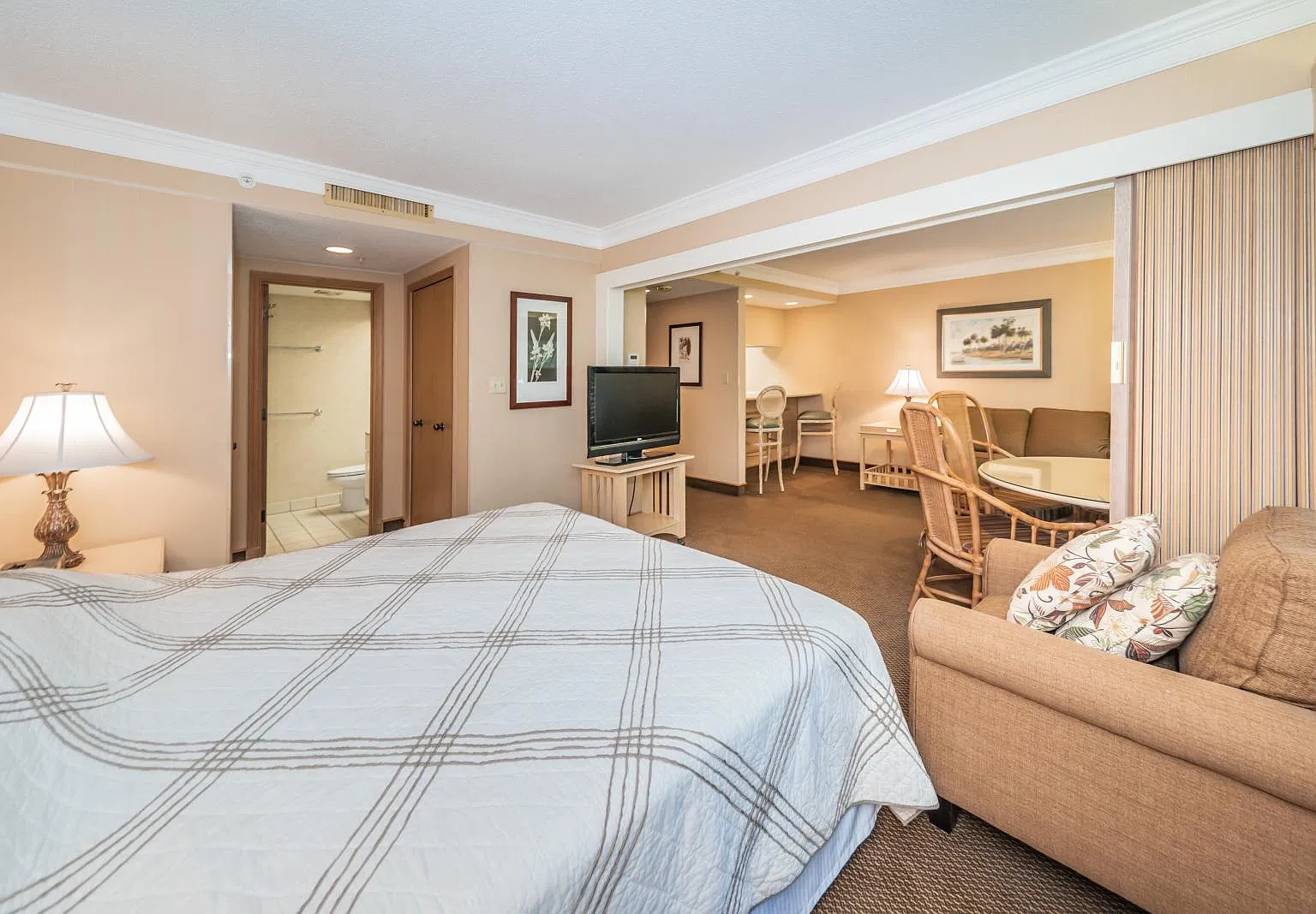 1 bed, 530 sqft, $1,450 — Photo 3
