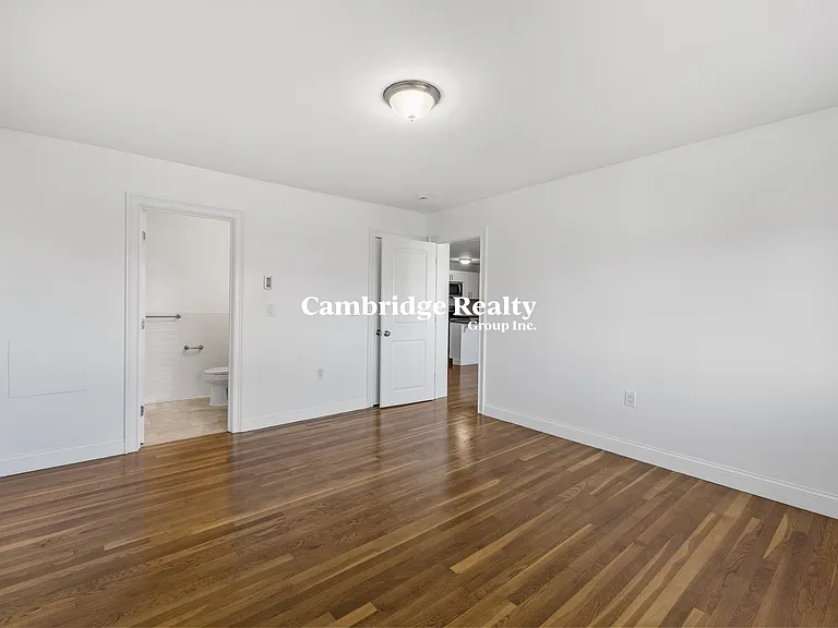 134 Summer St #5T — Photo 5