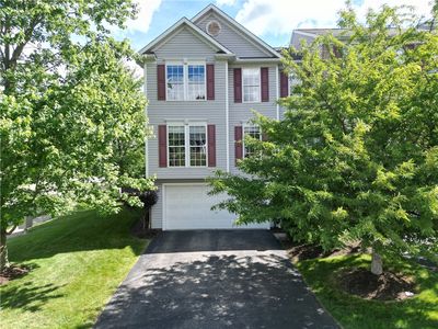 623 Village Green Blvd E, Mars, PA, 16046